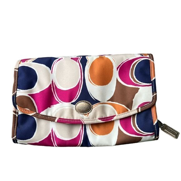 Coach signature satin hanging cosmetic toiletry bag - Picture 10 of 11